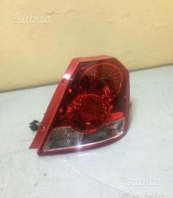 Faro Posteriore Dx-Sx Chevrolet Kalos Originale 96540268