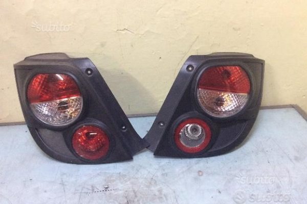 Faro Posteriore SX E DX Opel Meriva 2013 13434860