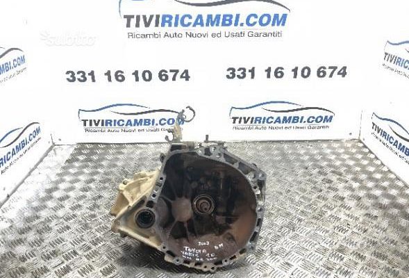 Cambio Toyota Yaris 1.0 Benzina rif. 254021367