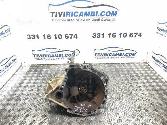 Cambio Toyota Yaris 1.0 Benzina rif. 254021367
