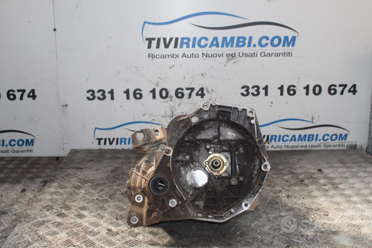 Cambio Fiat Grande Punto 1.3 Diesel rif. 486947494
