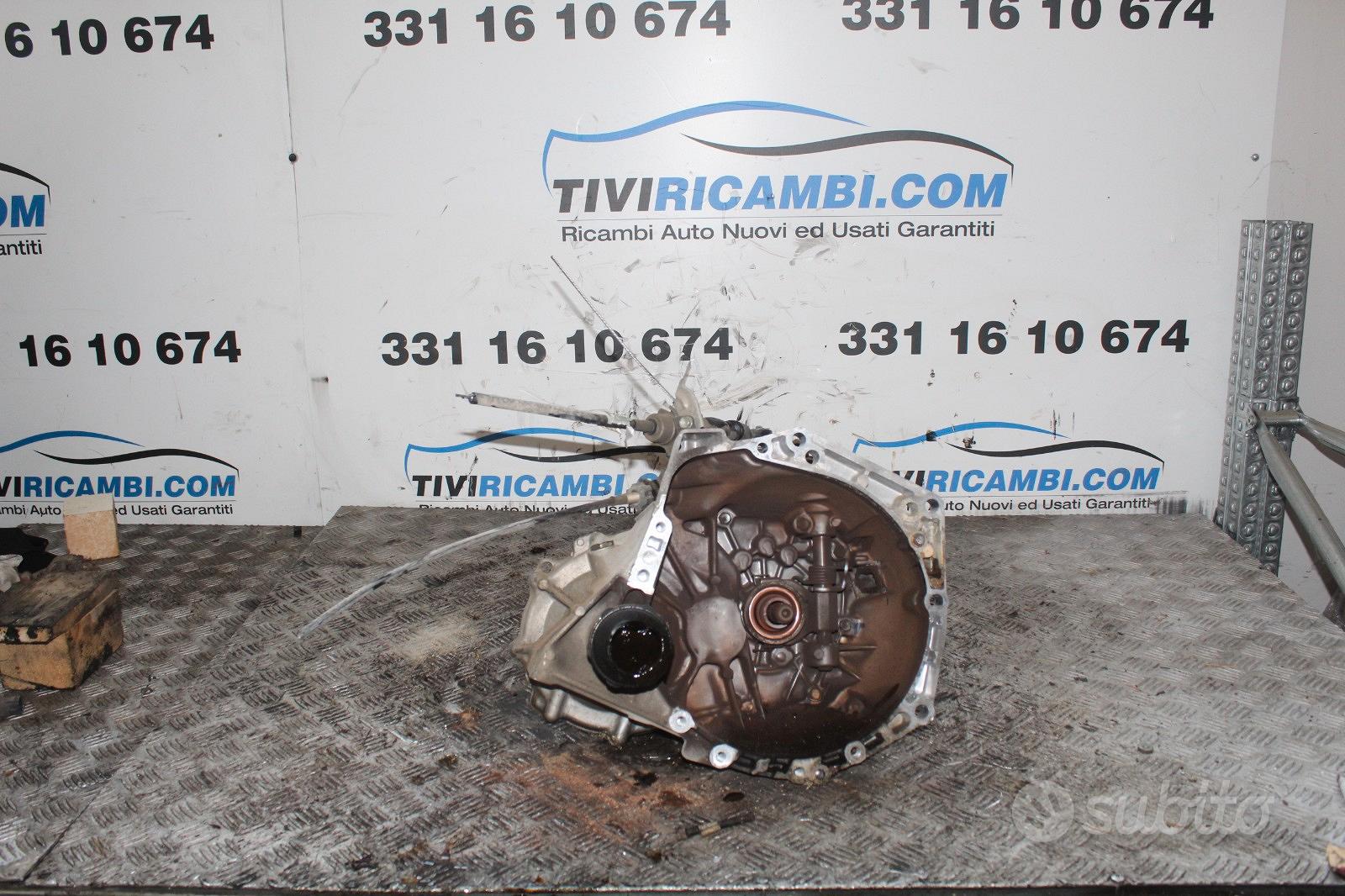 Cambio Toyota Yaris 1.0 Benzina rif. 497203443
