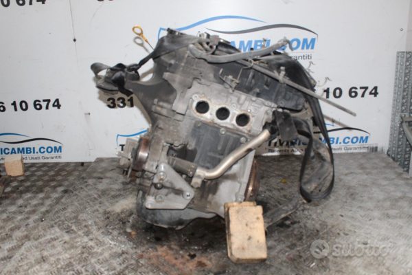 Motore Toyota Yaris 1.0 Benzina rif. 497203443