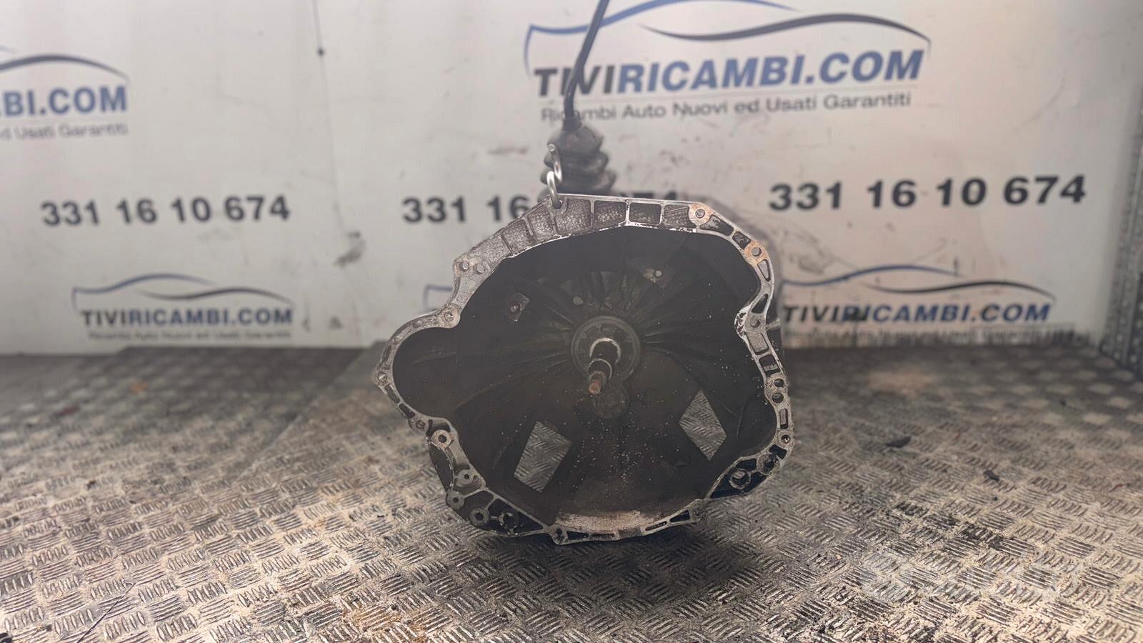 Cambio Ford Transit 2.5 1991 Spedizione Diesel 88VT7006AA
