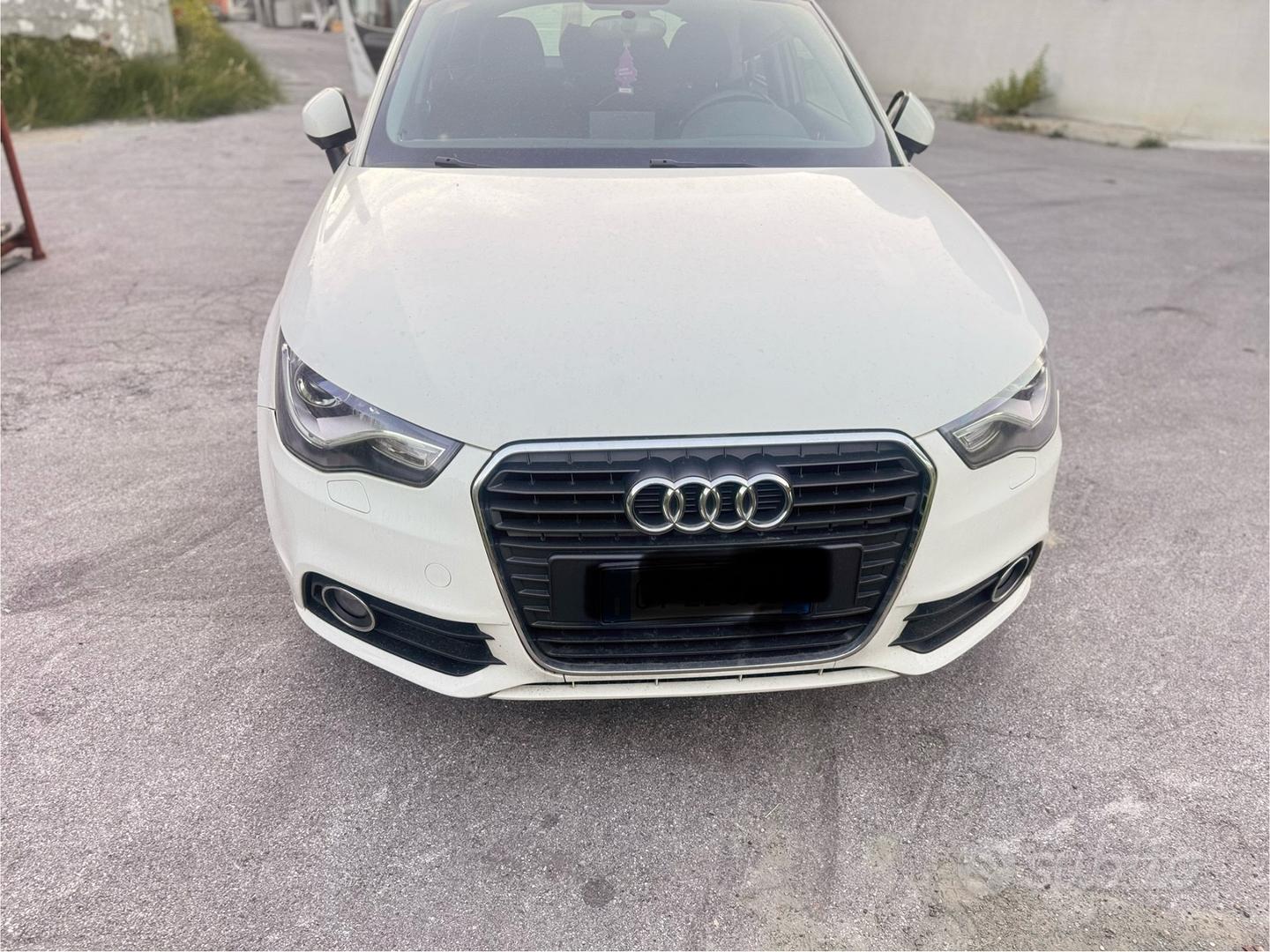Ricambi air bag Sportello Interni Motore Cambio Audi A1 1.6